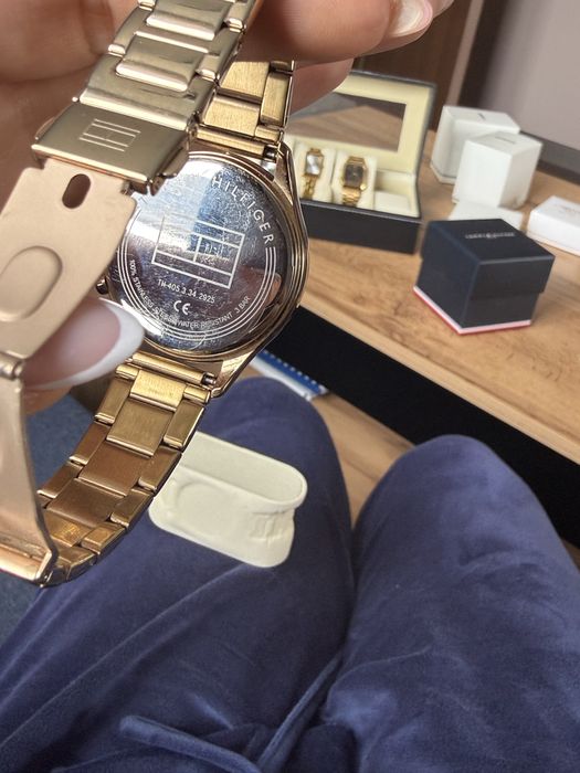 Часовник TOMMY HILFIGER, Rose gold