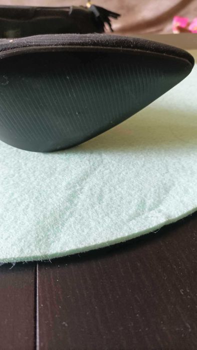 Дамски официални обувки на висок ток от естествен велур, номер 39