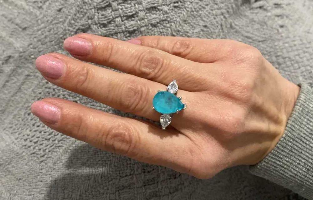 Элегантное кольцо