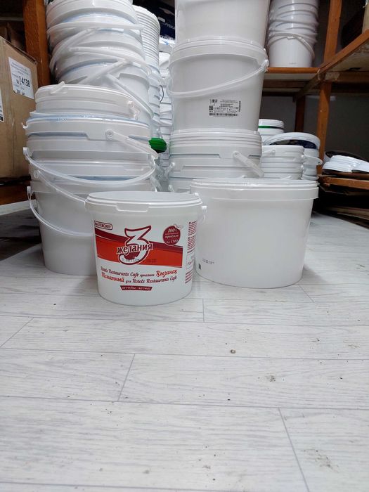 Пластмасовые ведра! Имеюттся 5-ти литровые,10-ти литровые