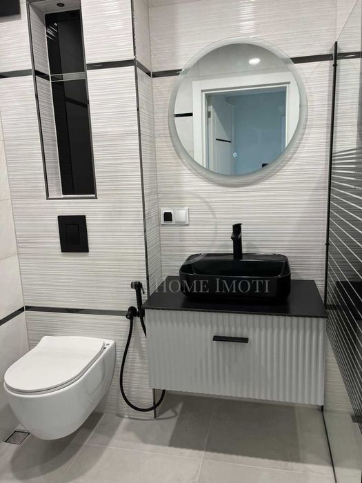 Продава се Двустаен апартамент в Пловдив, Христо Смирненски - 75 кв.м за 2448 €/кв.м - Снимка #13