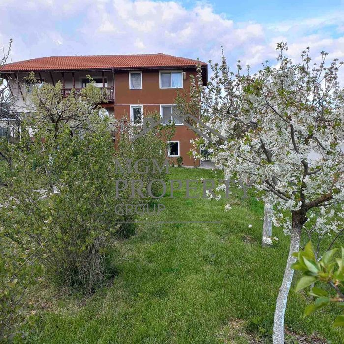 Продава се Къща в Пловдив, Кючук Париж - 270 кв.м за 469 €/кв.м - Снимка #1