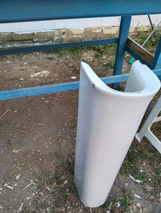 Продам раковину тюльпан