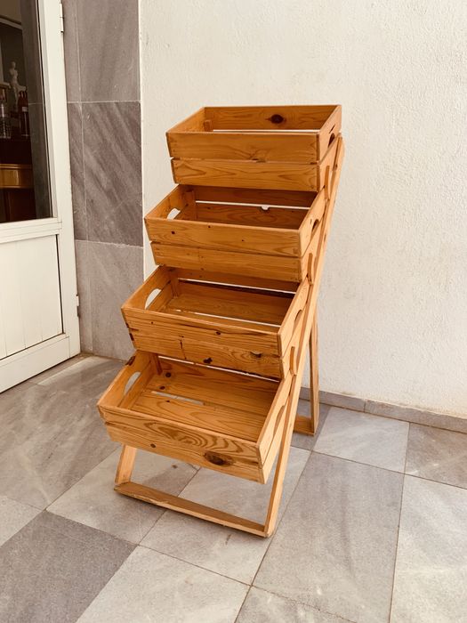 Винтидж етажерка-рафтове за съхранение