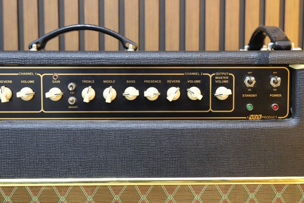 Amplificator chitară lămpi VOX