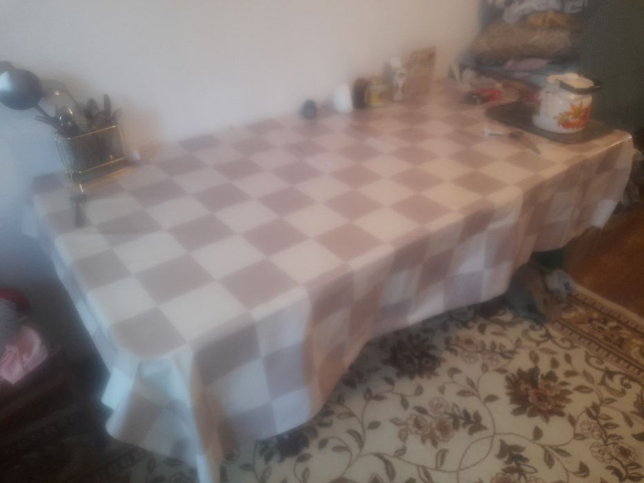 Стол табуретки...