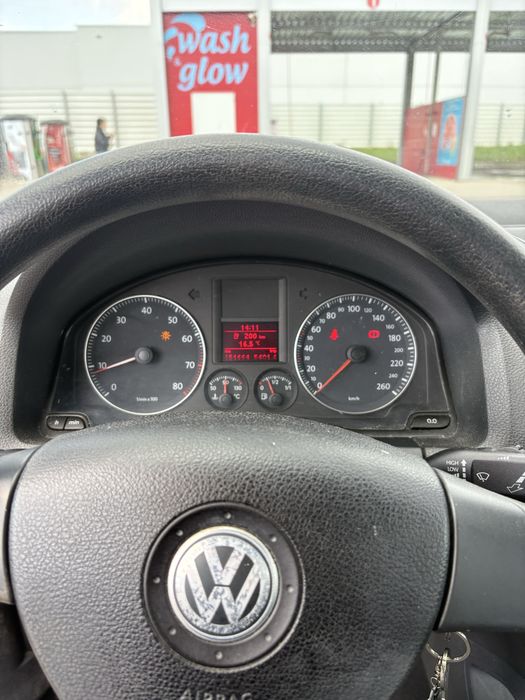 Golf 5, 1.6 benzina, 151 000km
