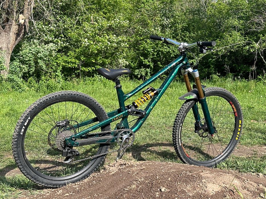 Продам commencal clash