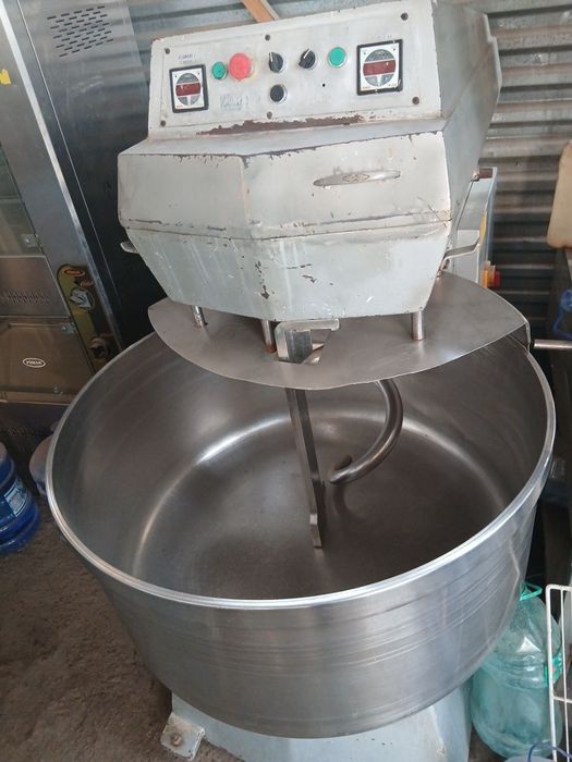 Xamir qoradigan meshalka 3 qop un 200kg xamir