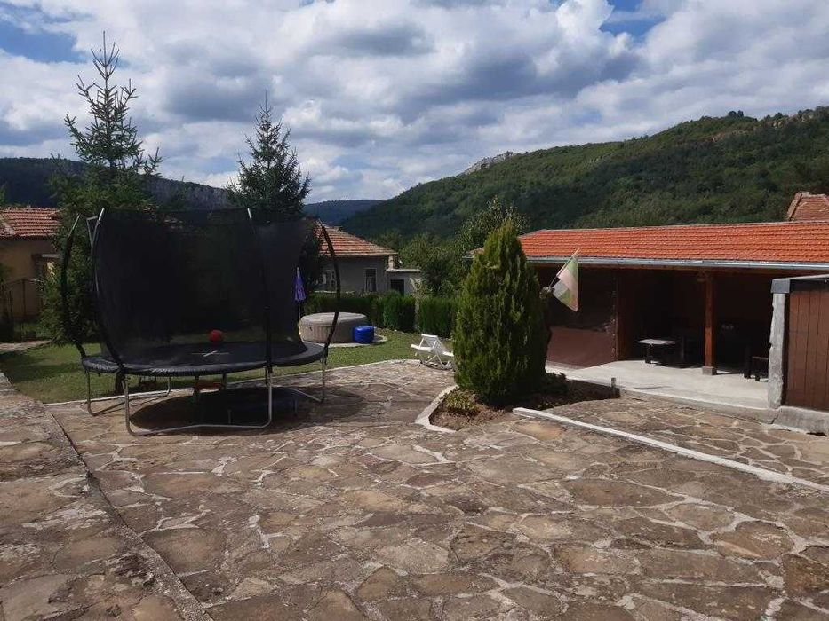 Продава се Къща в с. Царева ливада, Област Габрово - 168 кв.м за 1006 €/кв.м - Снимка #12