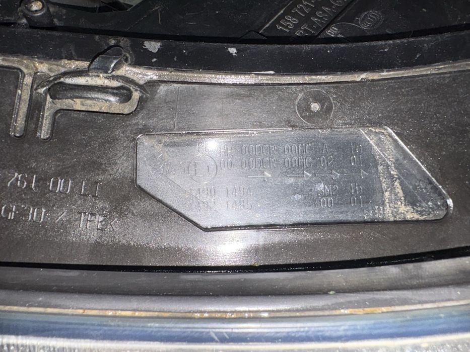 Фара на BMW E60