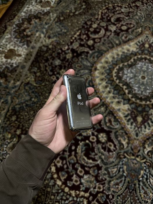 ipod touch 4 32 gb bu mp3 player sim karta oqimaydi