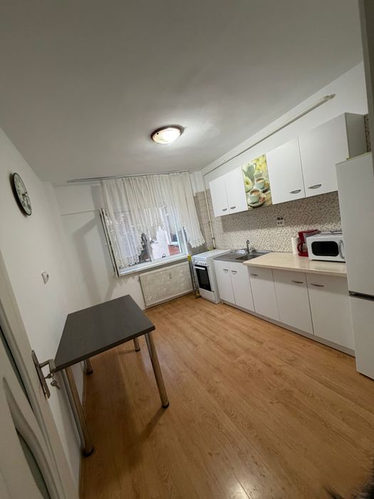 Garsoniera Ostroveni