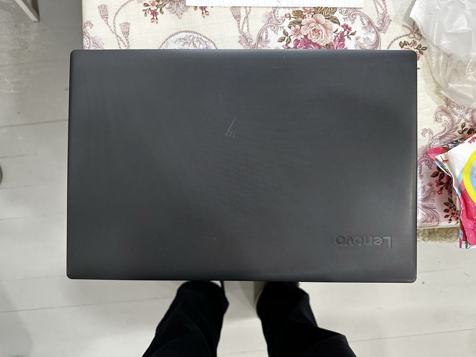 Продам ноутбук Lenovo