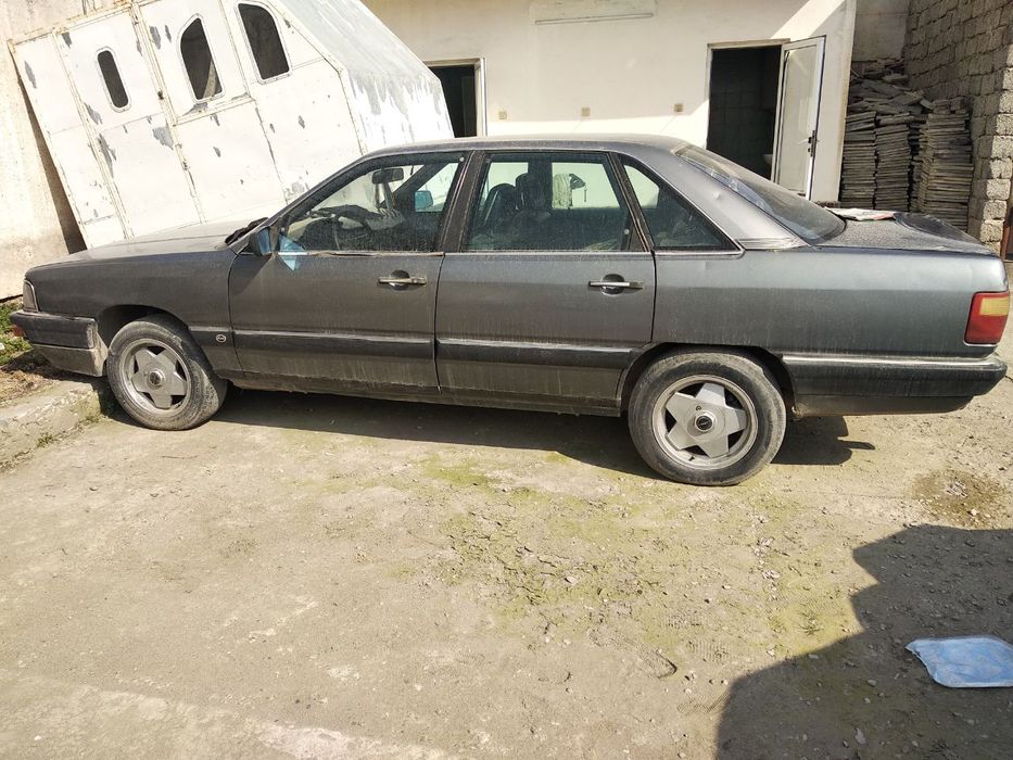 Продается AUDI 200 quatro