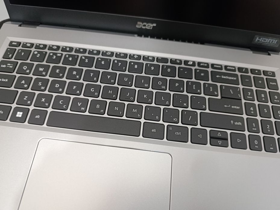 Ноутбук новый i5