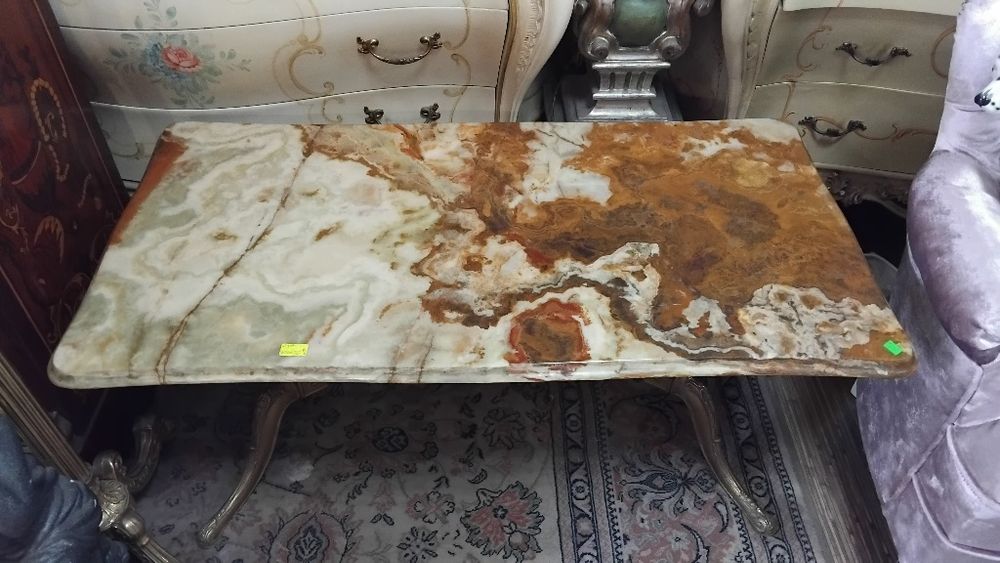 Холна маса мрамор и бронз