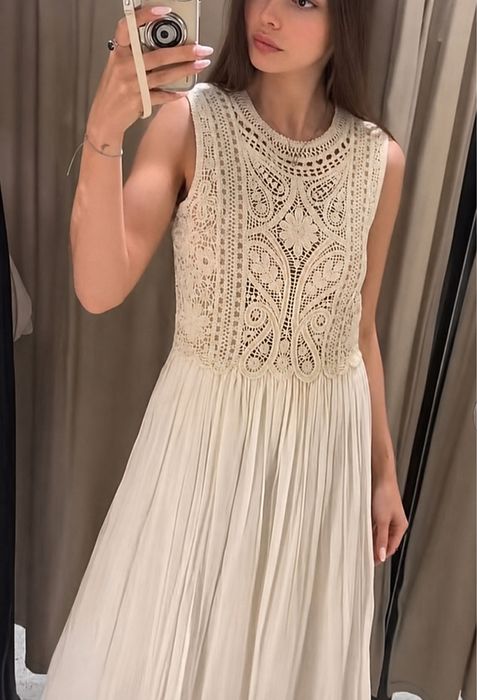 Rochie Zara colectia noua