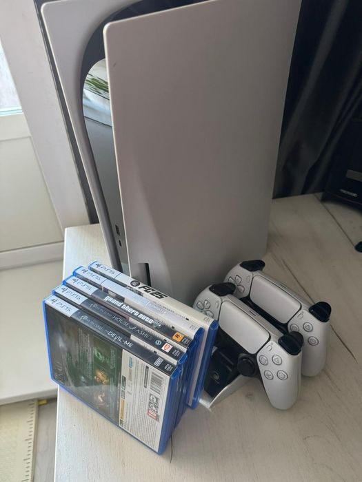 Продам PlayStation 5