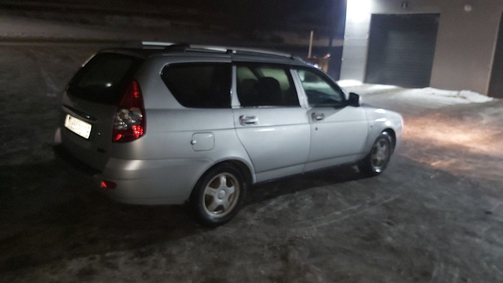 Продам приору универсал