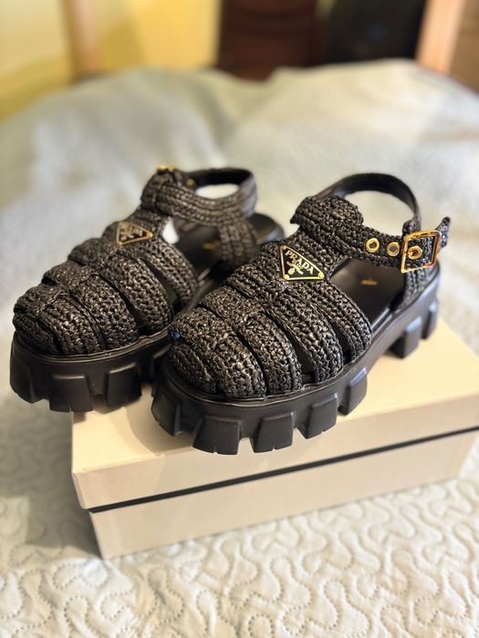 Prada Monolith Crochet Cage Sandals / Сандали 38 номер