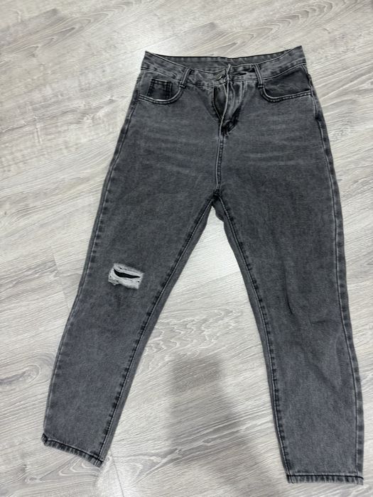 Джинсы женские