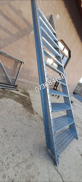 Scări metalice zincate 85x27