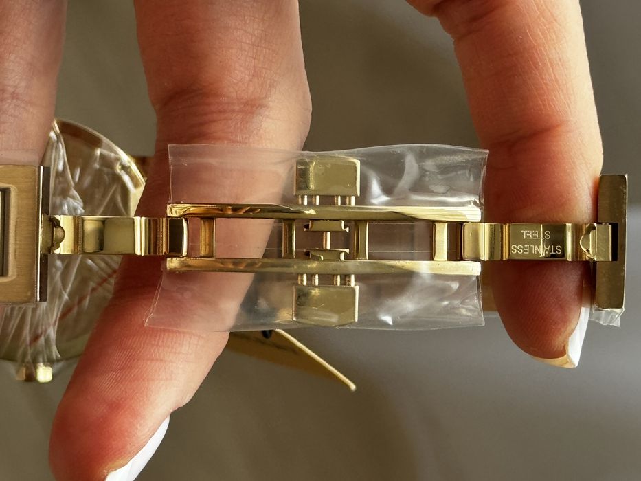 Часы burberry женские оригинал