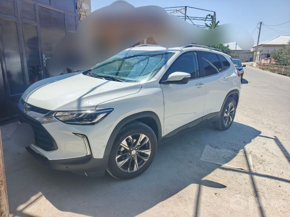 Tracker premier сотилади
