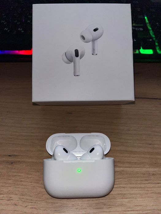 Продаю наушники AirPods