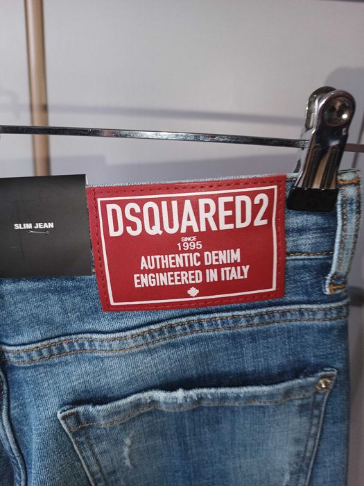 Дънки Dsquared2.