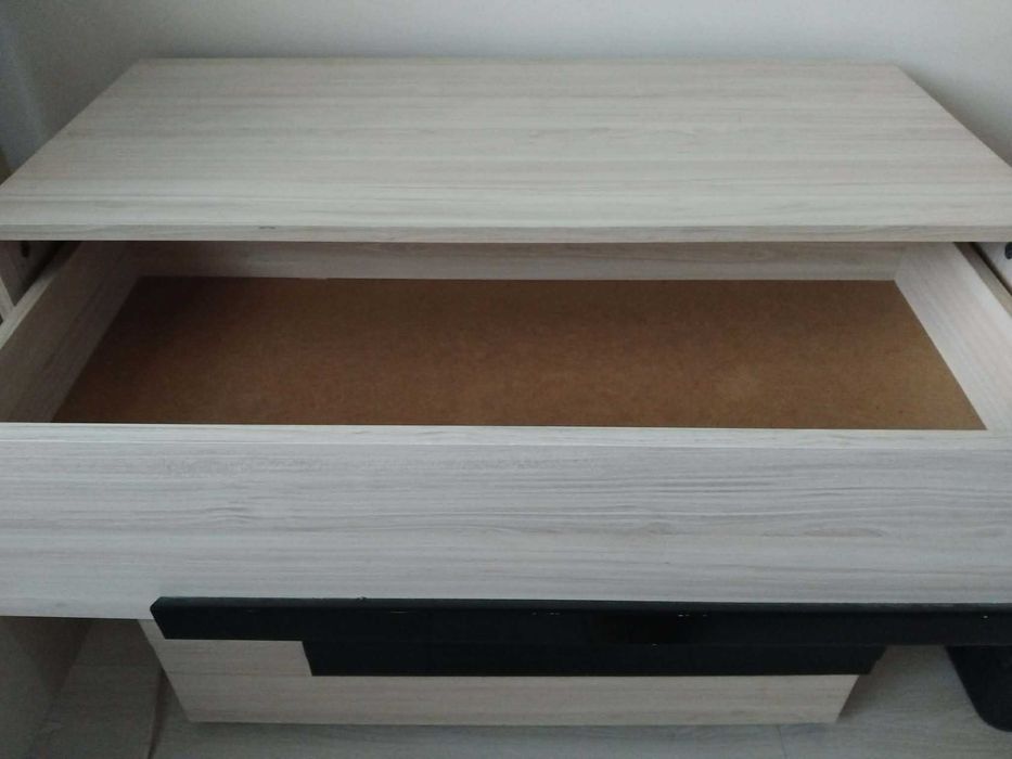 Модул секция -шкаф, етажерка и маса