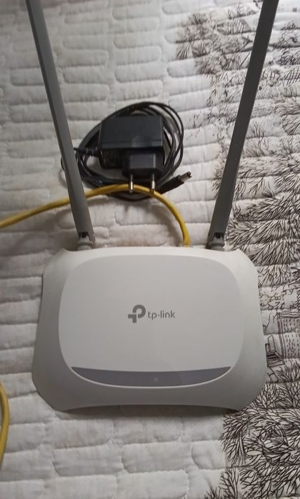 Tp-link.WI-FI.роутор.б/у.рабочий