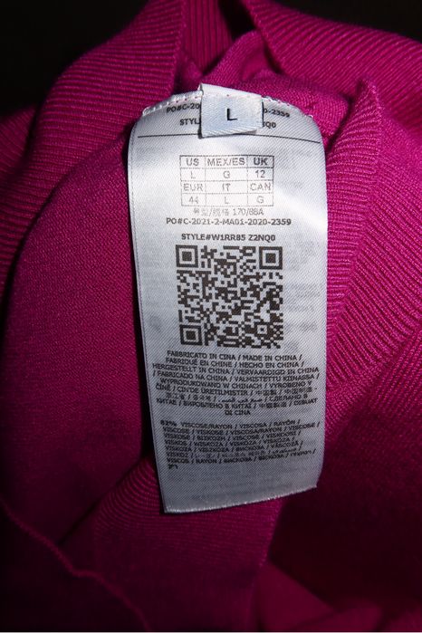 Продам кофточку Guess оригинал