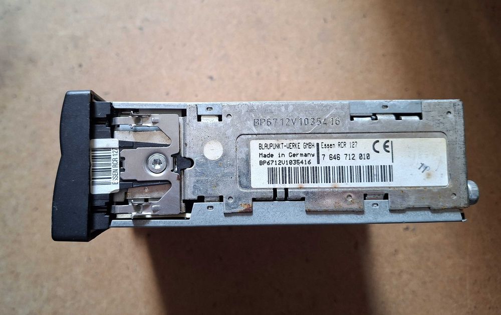Ретро радиокасетофон за кола BLAUPUNKT - ESSEN RCR 127