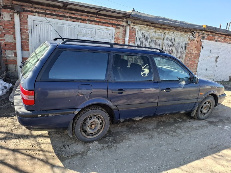 Фольцваген пассат В4 универсал )