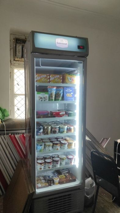 Минусовой шкаф холодильный “ELECTROSTELL ESF 202"