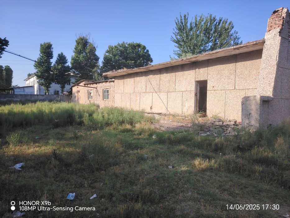 Yer uchaskasi sotiladi