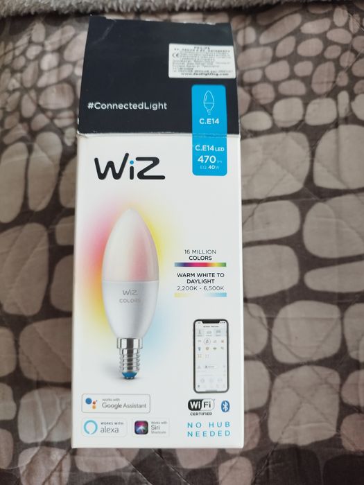 Смарт електрическа крушка Phillips