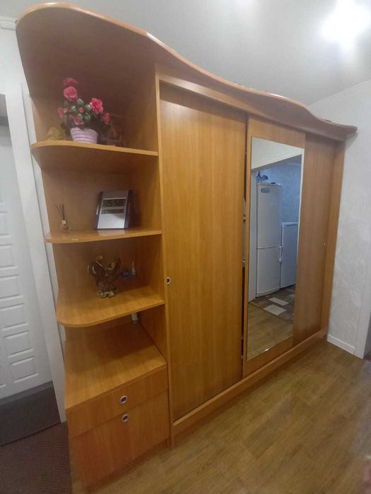 Продам прихожую в отличном состоянии