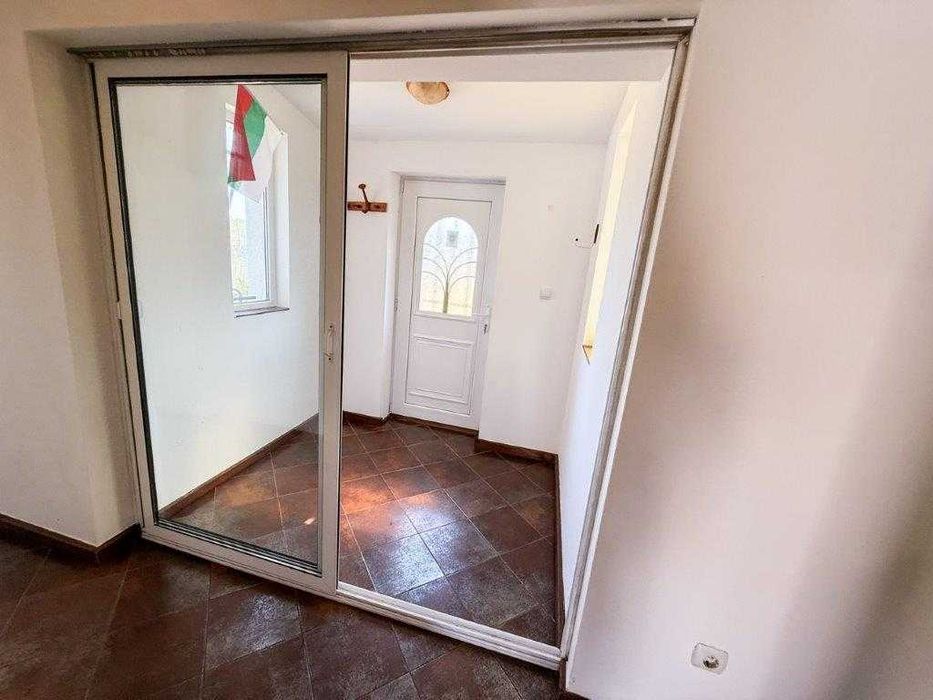 Продава се Къща в с. Мамарчево, Област Ямбол - 63 кв.м за 1096 €/кв.м - Снимка #8