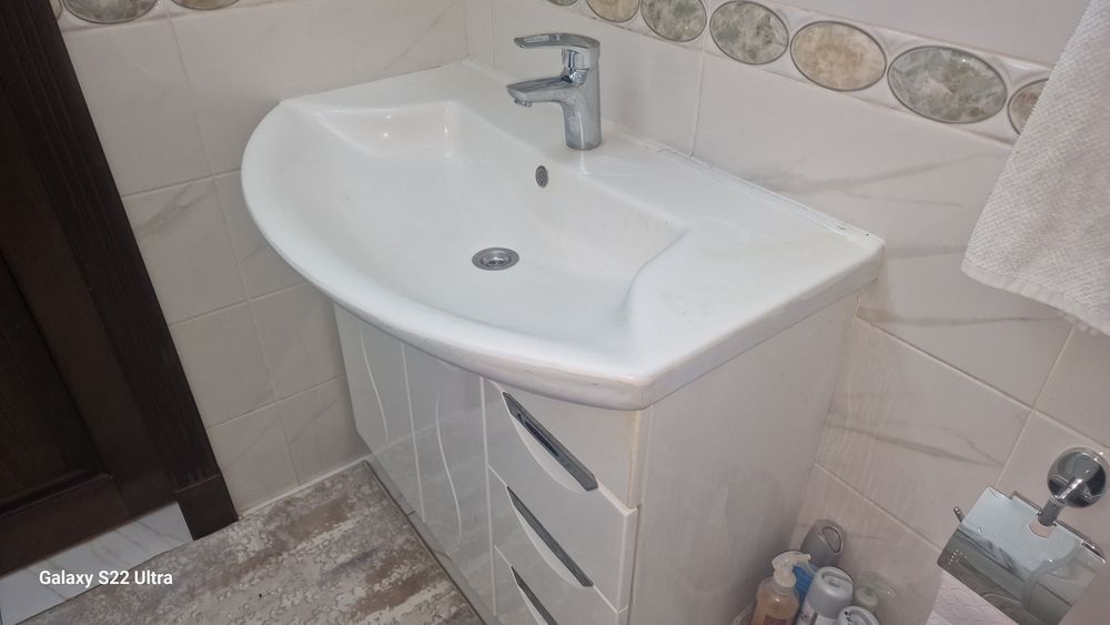 Мебель в наборе для ванной