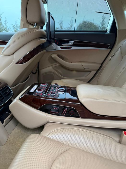 Vând audi a8  4h 2011 FULL OPTIONS
