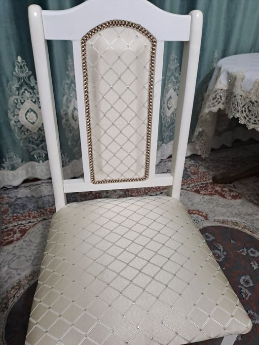 Продам стулья в отличном состоянии