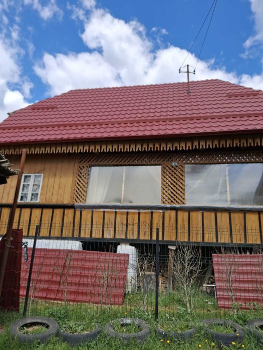 Casa de lemn in loc Vidra jud Alba