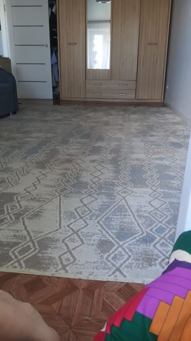 Продам ковёр б/у