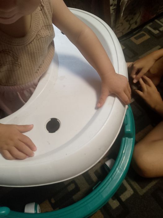 Детские ходунки, музыкальные.