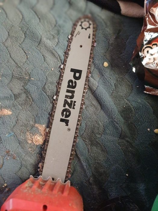 Drujba electrica ,2 acumulatoare plus încărcător ,in garanție 1 an