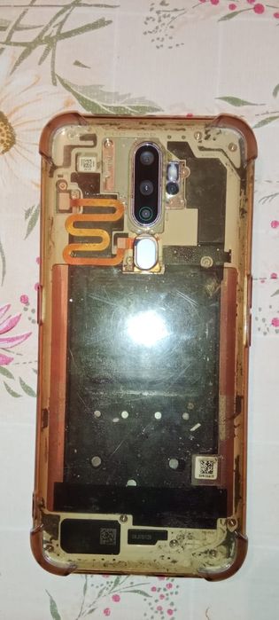 Продаю срочно оппо а5 2020