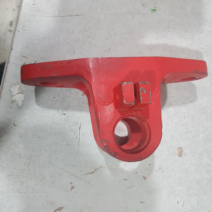Furca remorcare fata U650 din fonta